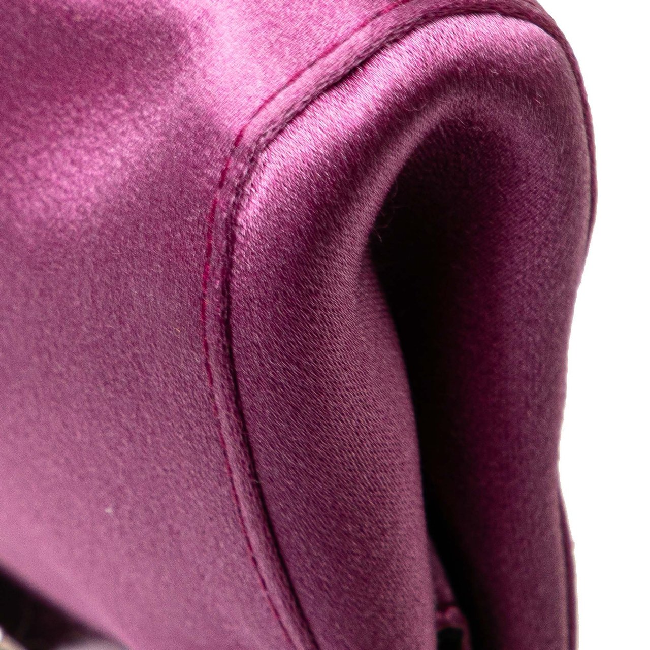 Miu Miu Satin Clasp Clutch on Strap Roze