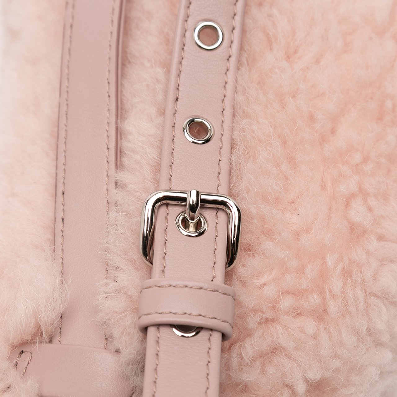 Miu Miu Shearling Convertible Belt Bag Roze