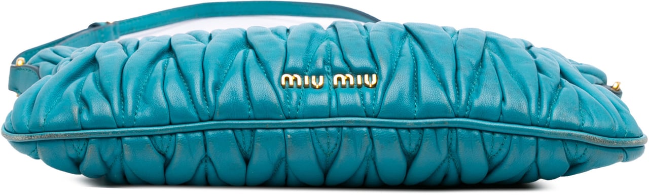 Miu Miu Matelasse Lambskin Shoulder Bag Blauw