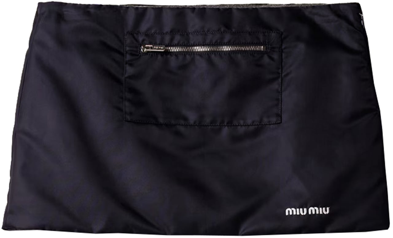 Miu Miu Black Sleek Short Skirt Logo Detail Zwart