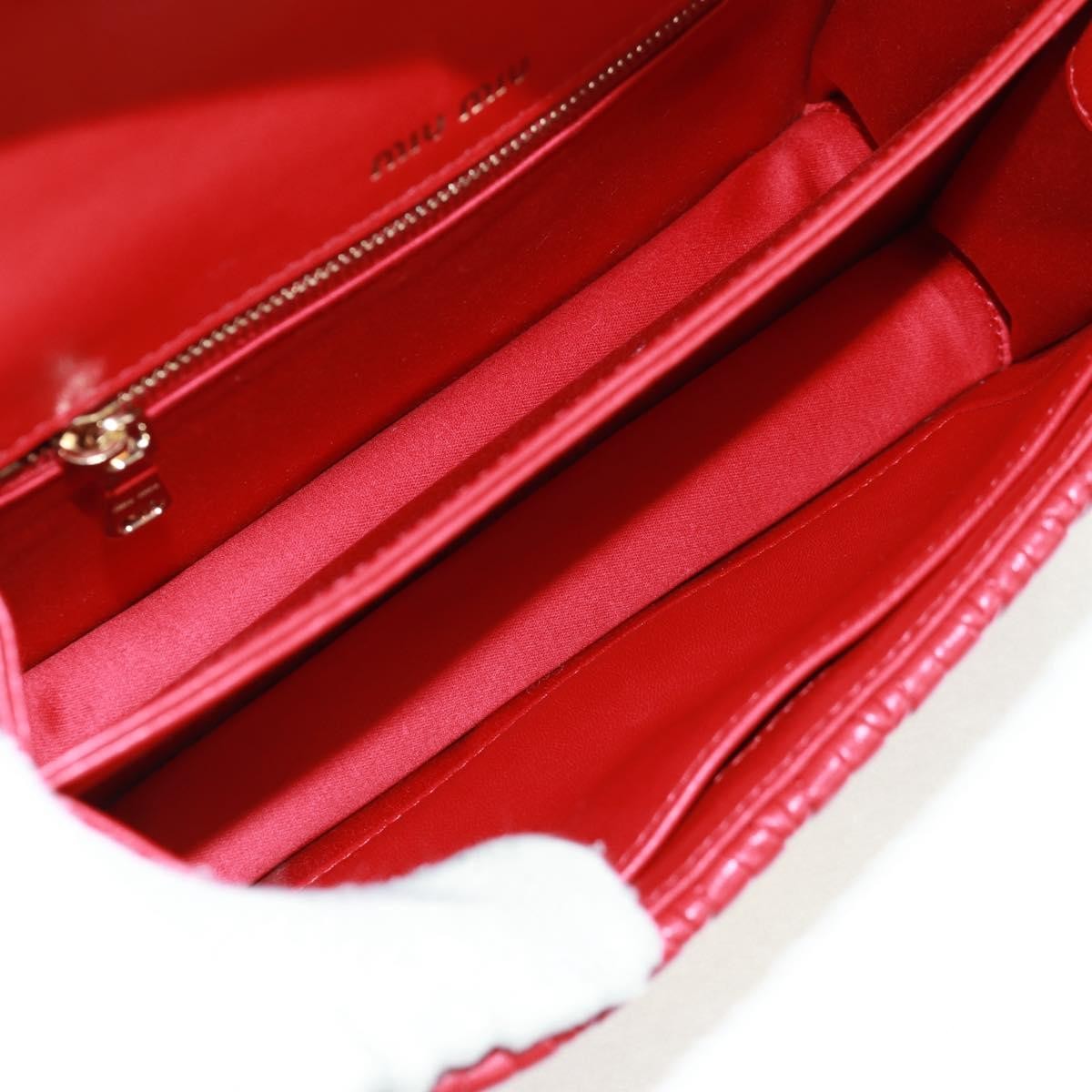 Miu Miu Miu Miu Flap Lock Shoulder Bag Matelasse Leather Small Rood