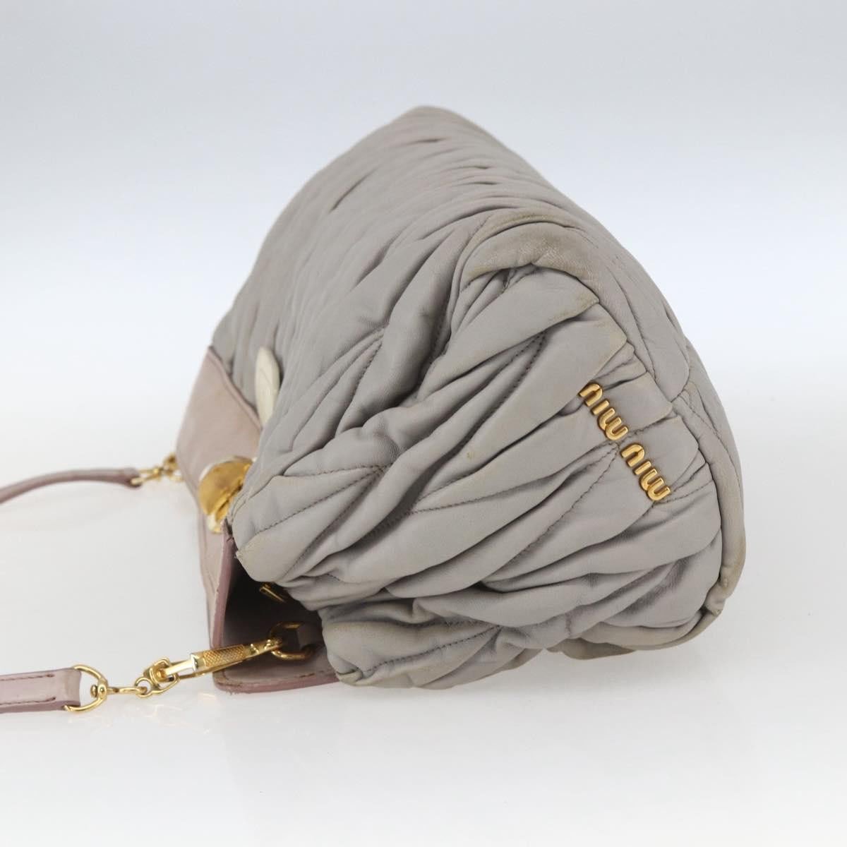 Miu Miu Miu Miu Shoulder Bag Matelasse Leather Grijs