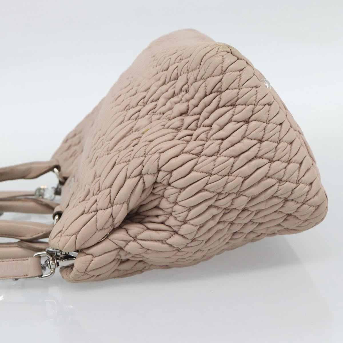 Miu Miu Crystal Tote Matelasse Leather Medium Roze