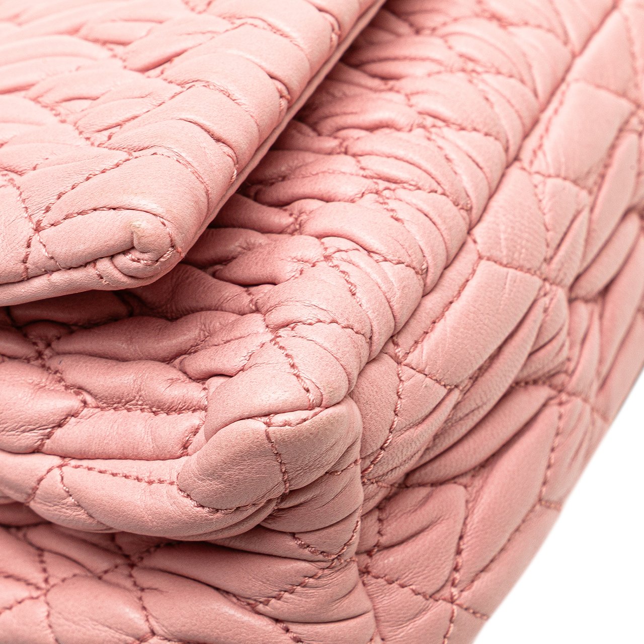 Miu Miu Matelasse Nappa Crystal Chain Satchel Roze