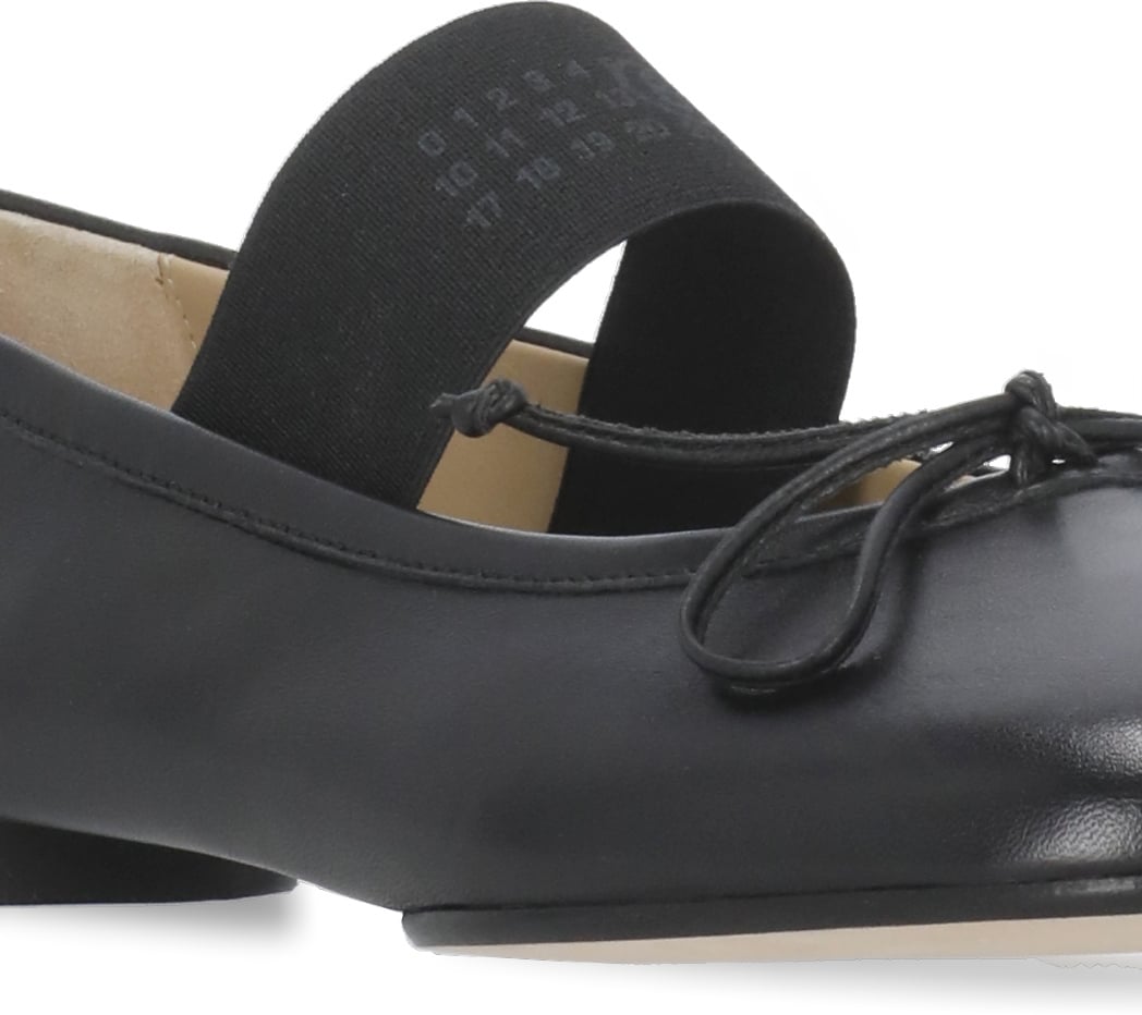 MM6 Maison Margiela Flat Shoes Black Zwart