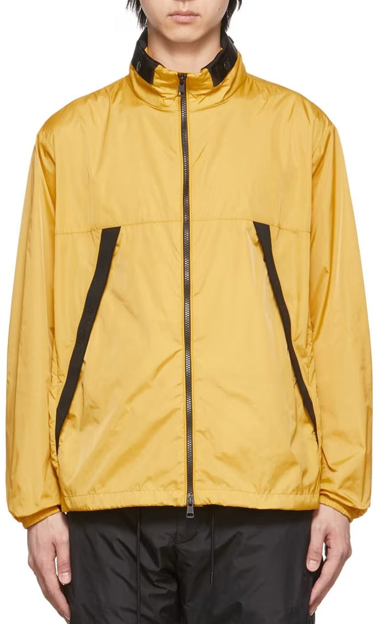 Moncler Heiji Jacket Geel