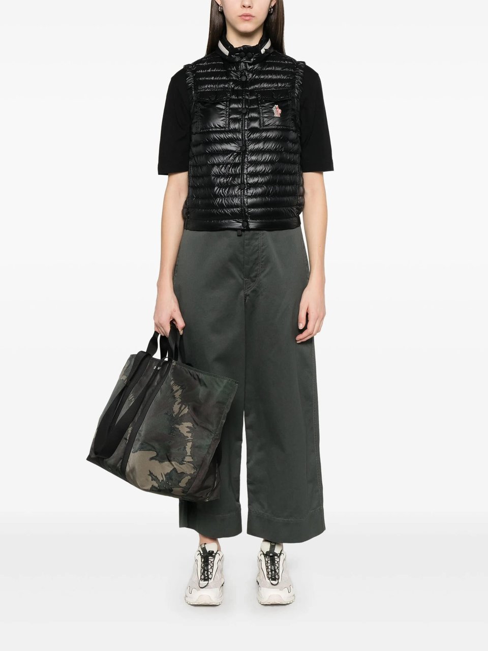 Moncler Black Gumiane Water-Repellent Quilted Vest Zwart
