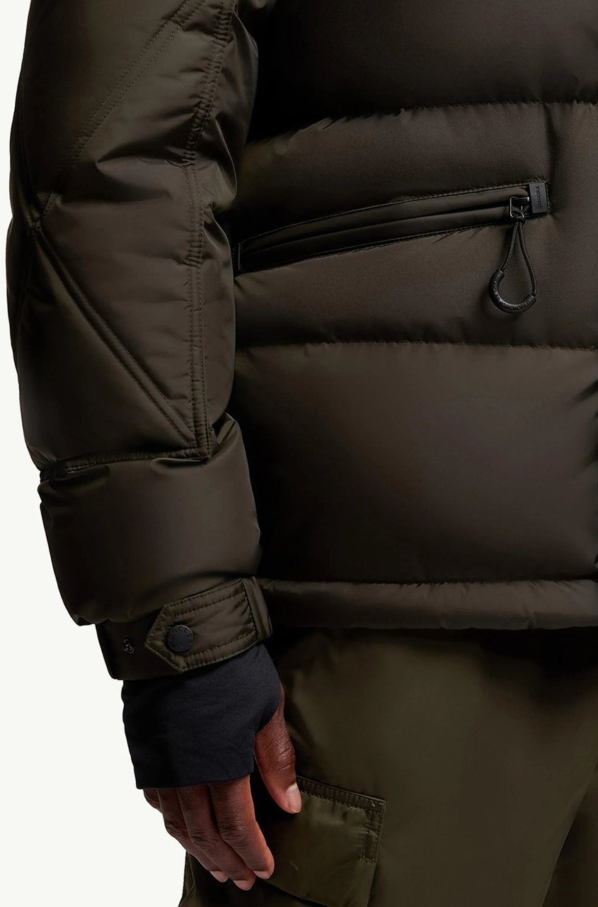 Moncler Down Jacket Darkgreen Donkergroen