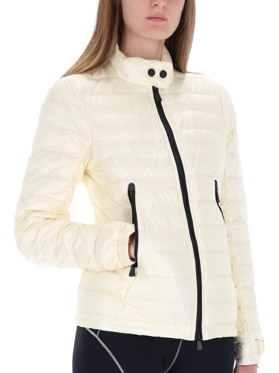 Moncler Lightweight Walibi Nylon Quilted Jacket Neutraal