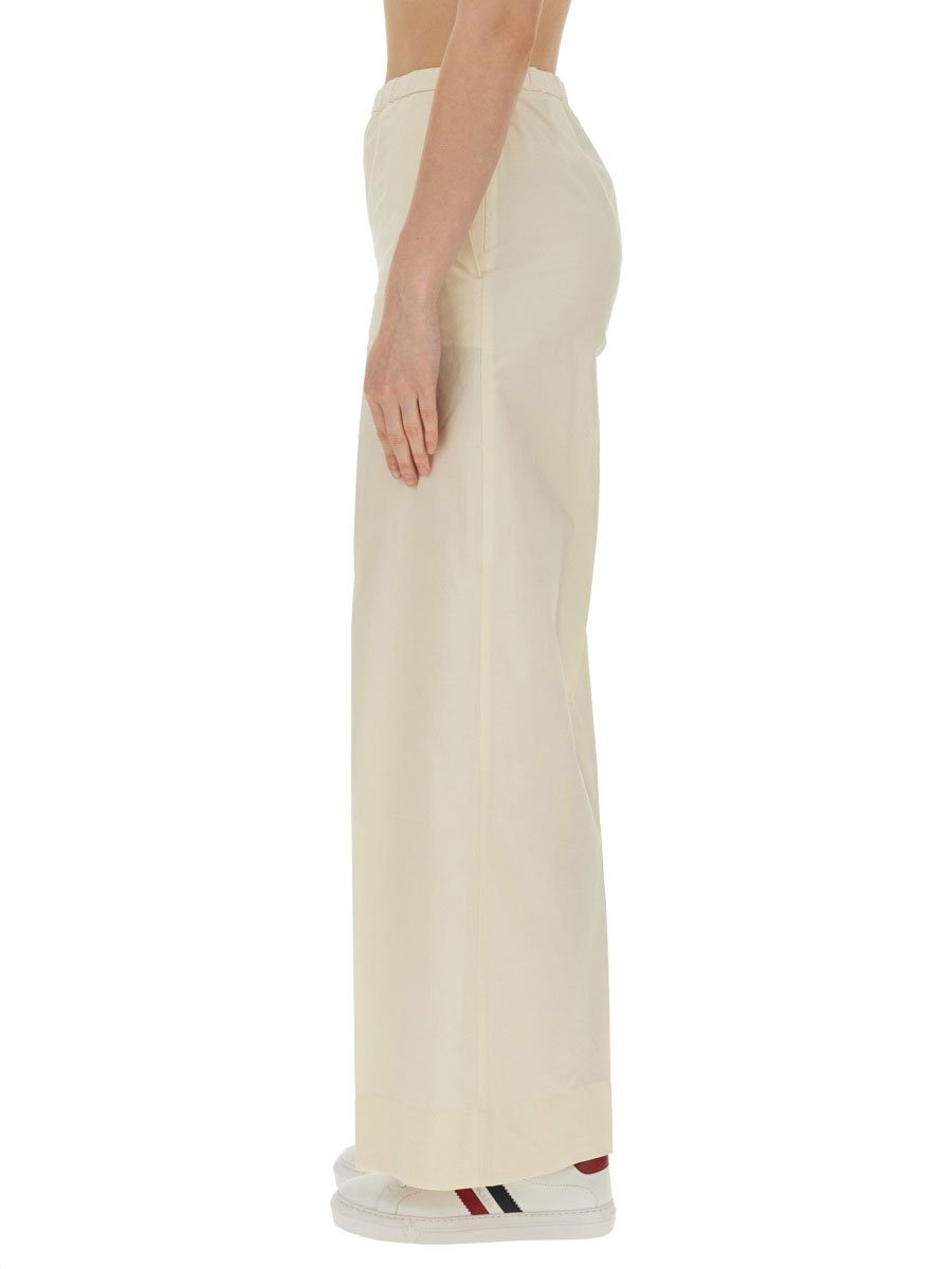 Moncler Cotton Poplin Pants with Straight Leg Silhouette Neutraal
