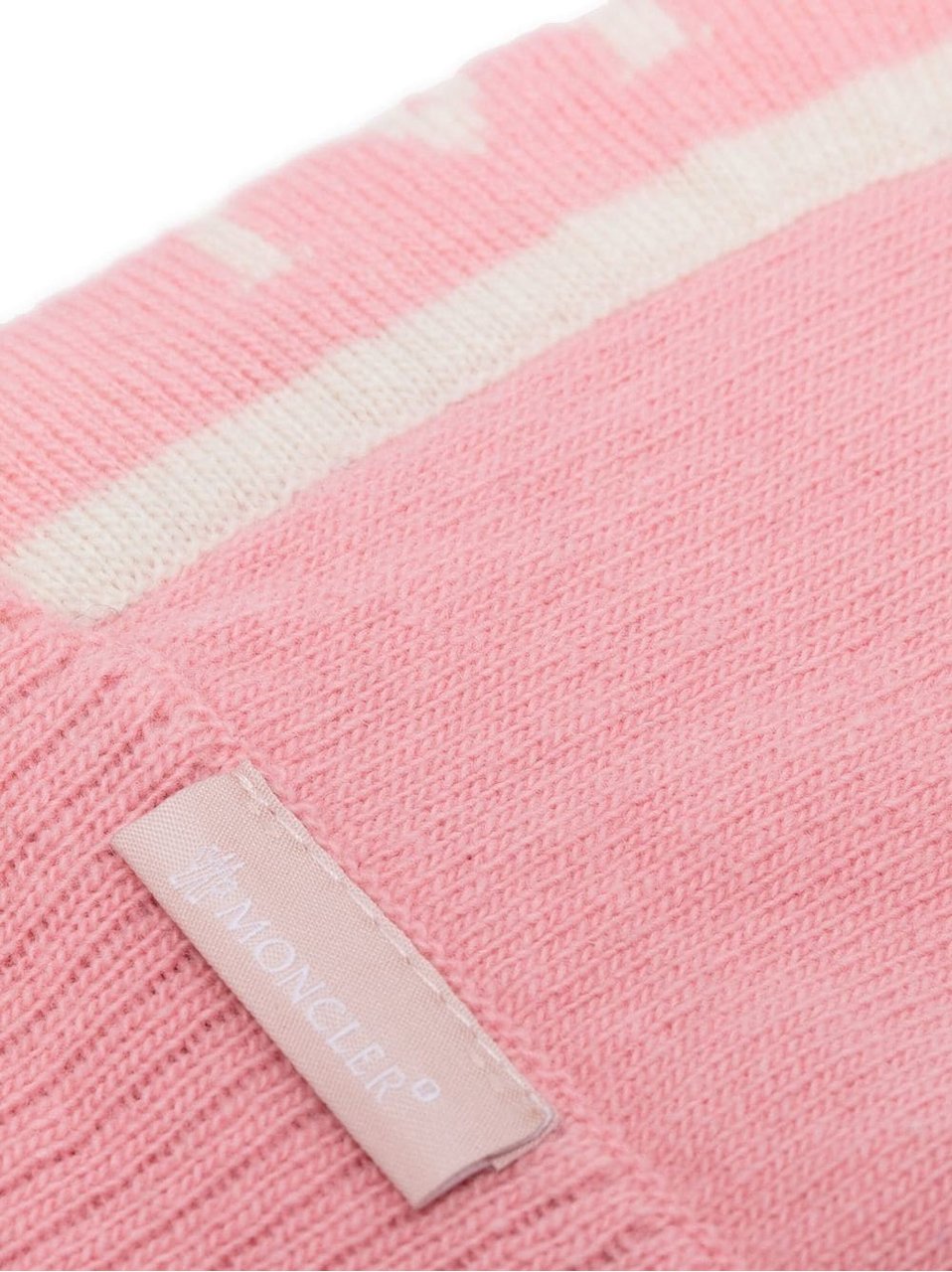 Moncler hat divers Divers