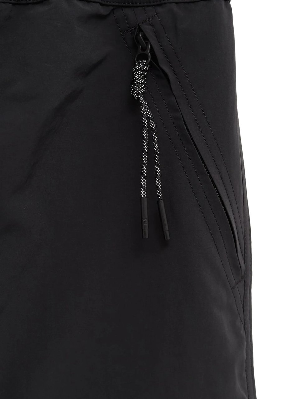 Moncler Black Zippered Pocket Polyester Shorts Zwart