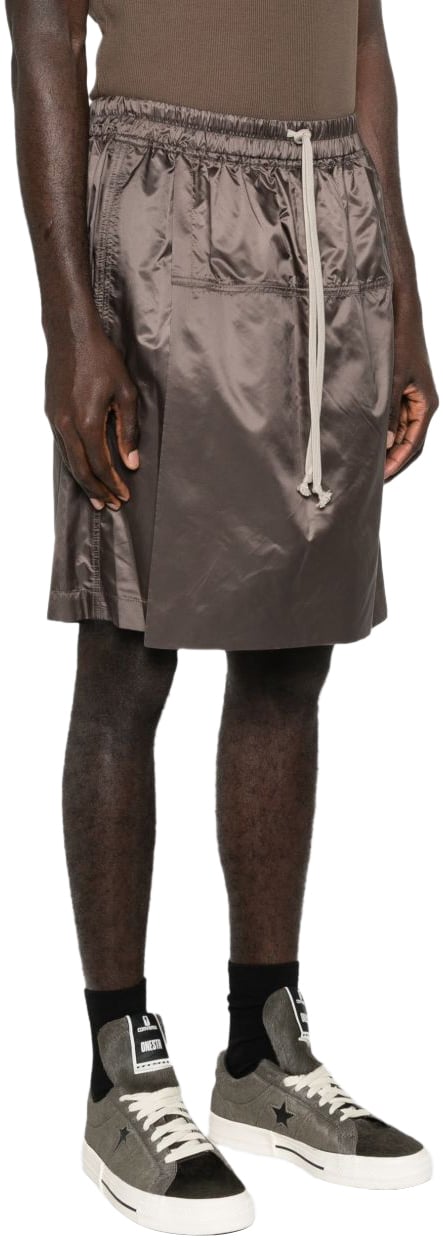 Moncler Shorts Brown Taupe