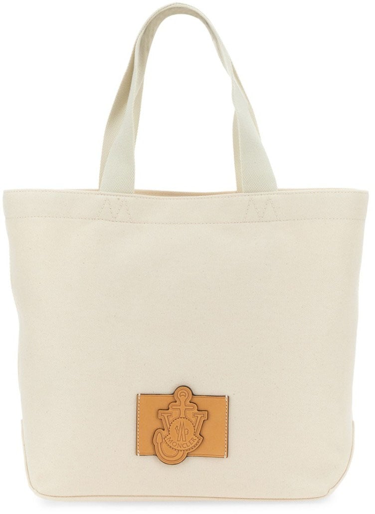 Moncler Medium Tote Bag 1 Moncler Jw Anderson Neutraal