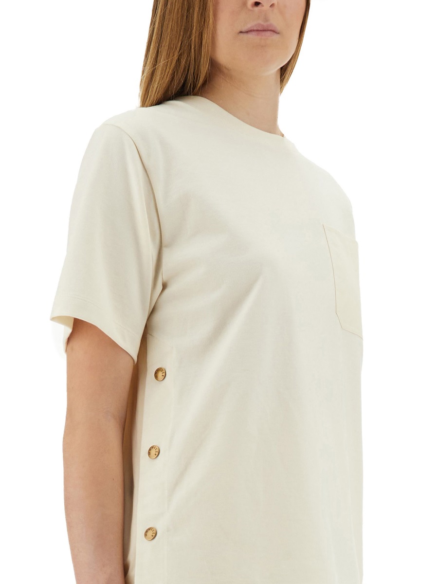 Moncler Side Button Detail T-Shirt in Soft Cotton Neutraal