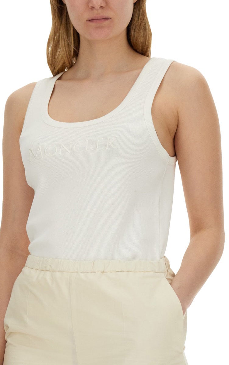 Moncler Sleek Slim Fit Top with Brand Logo Neutraal