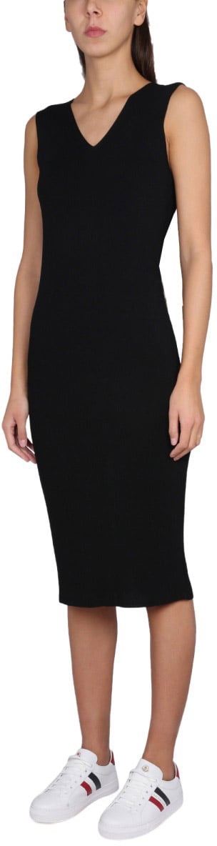 Moncler V-Neck Knit Dress with Moncler Logo Detail Zwart