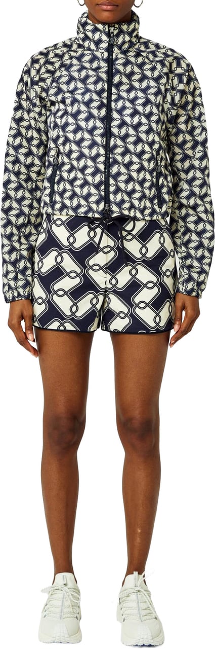 Moncler Abstract Print Shorts Divers