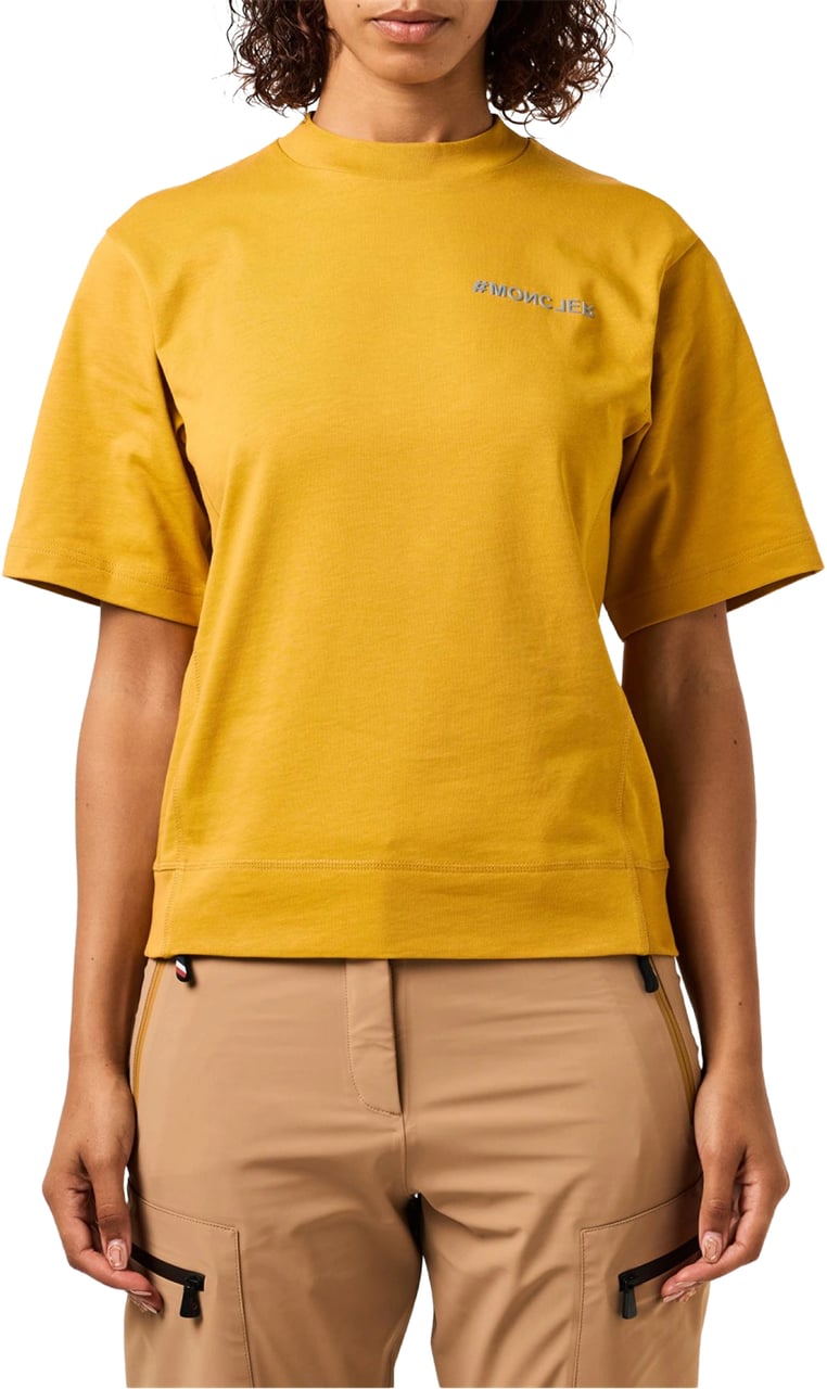 Moncler Grenoble Logo Embroidered T-shirt Geel