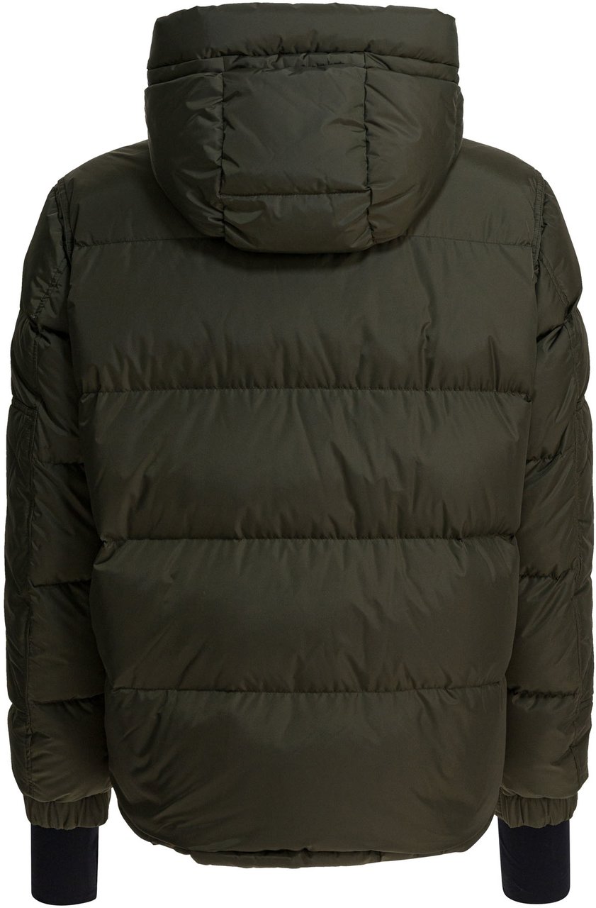 Moncler Jackets & Coats Groen