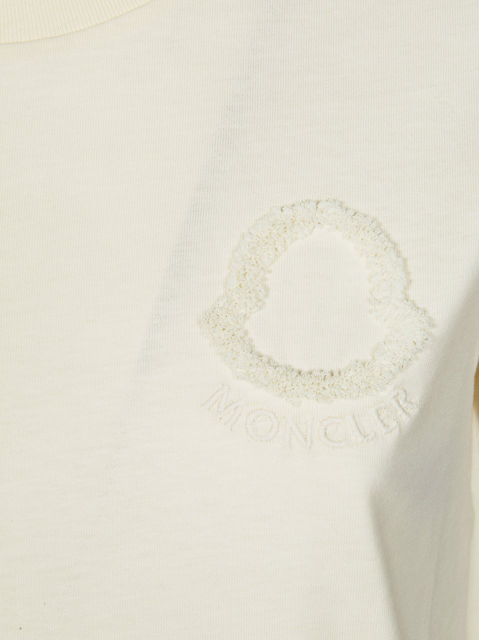 Moncler Crew Neck Subtle Logo T-Shirt Wit