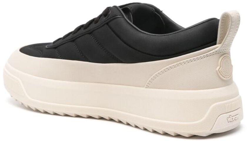 Moncler Sneakers Zwart