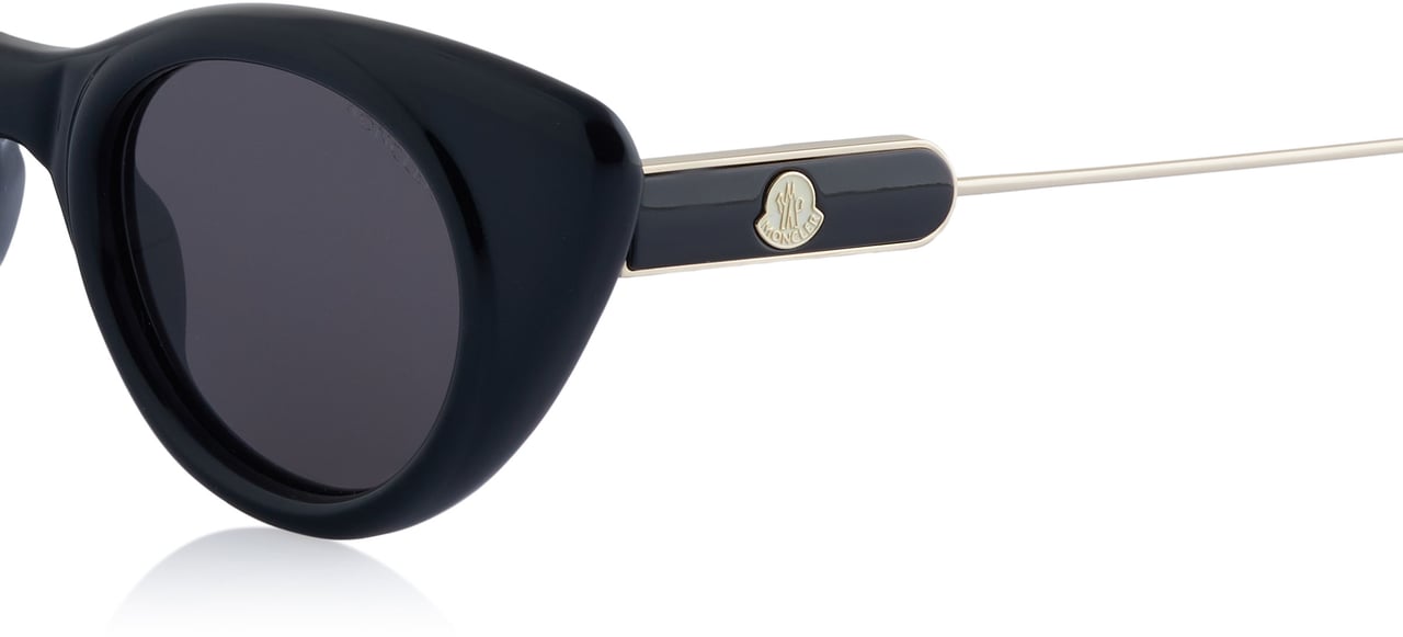 Moncler Sonnenbrille Zwart