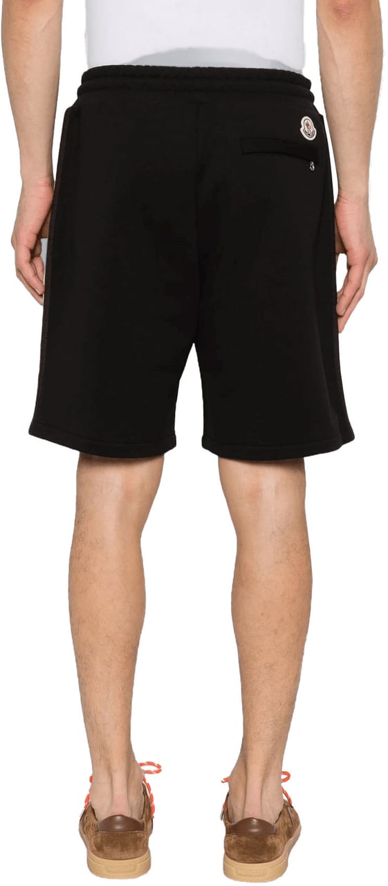 Moncler SWEAT SHORTS Zwart