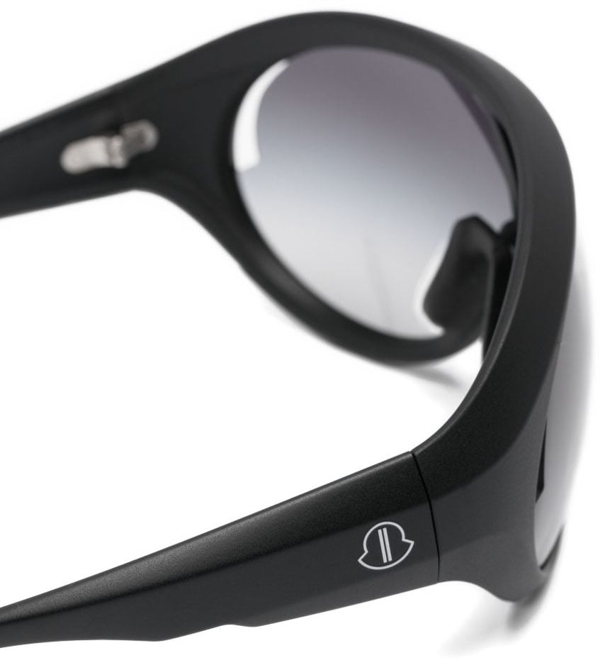Moncler Sunglasses Black Zwart