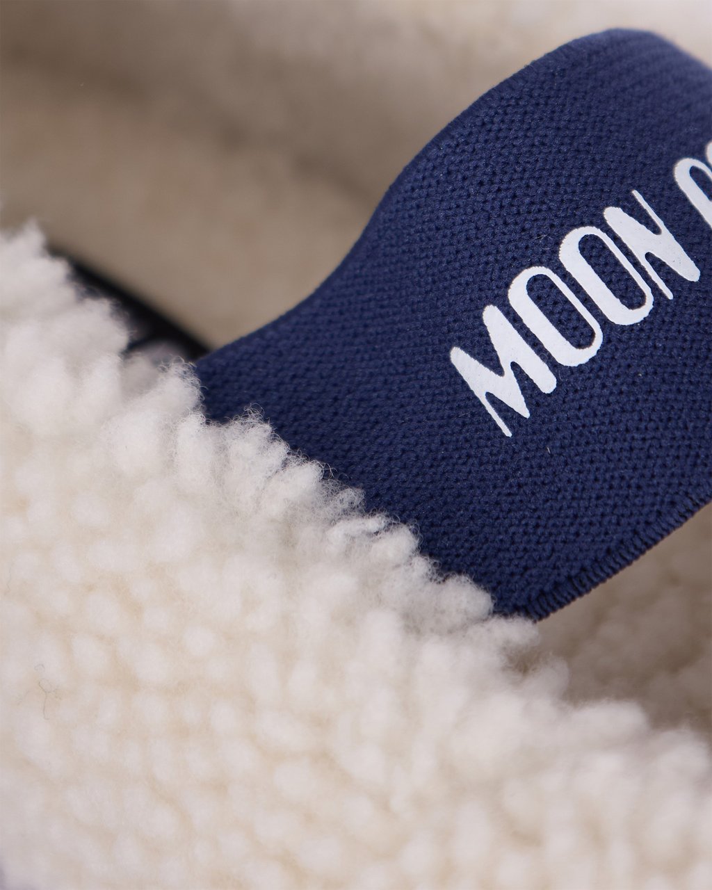 Moon Boot Flat Shoes White Wit