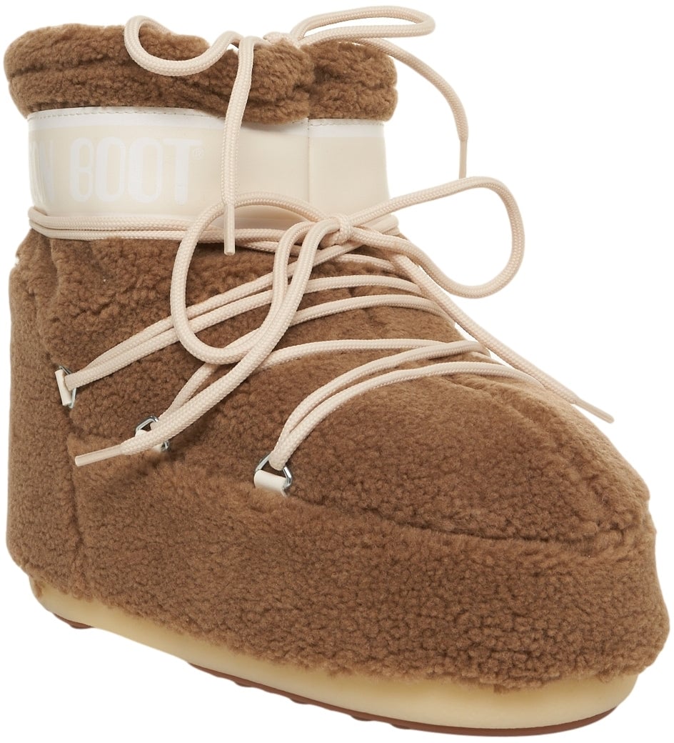 Moon Boot Faux fur boots 'ICON LOW FLEECE' Bruin