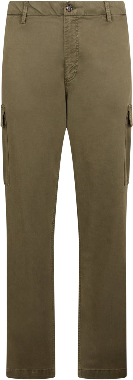 Moorer Cargo pants in dark green color with a casual and versatile design. Groen
