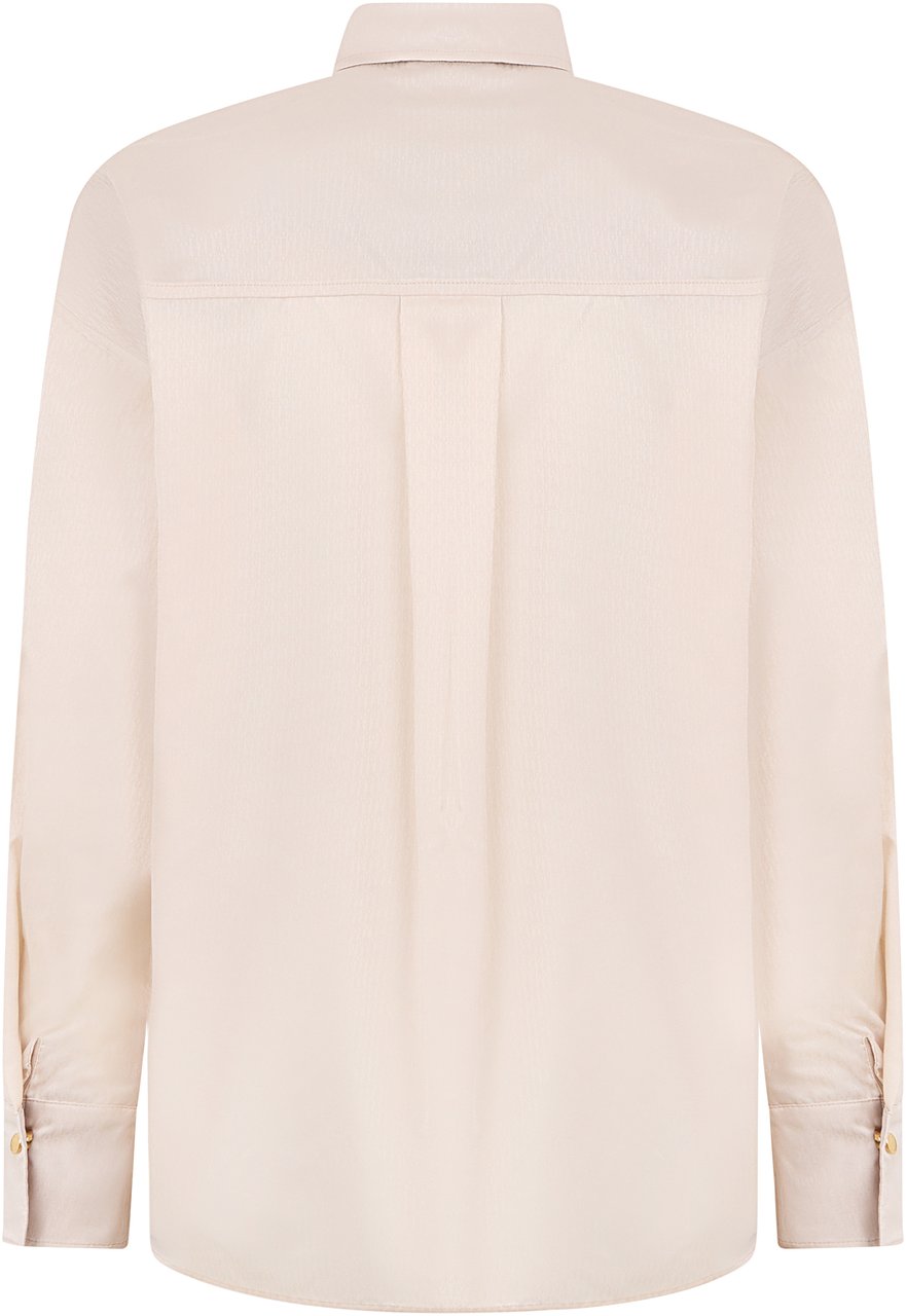 Moorer Light pink shirt with a casual and versatile design. Neutraal