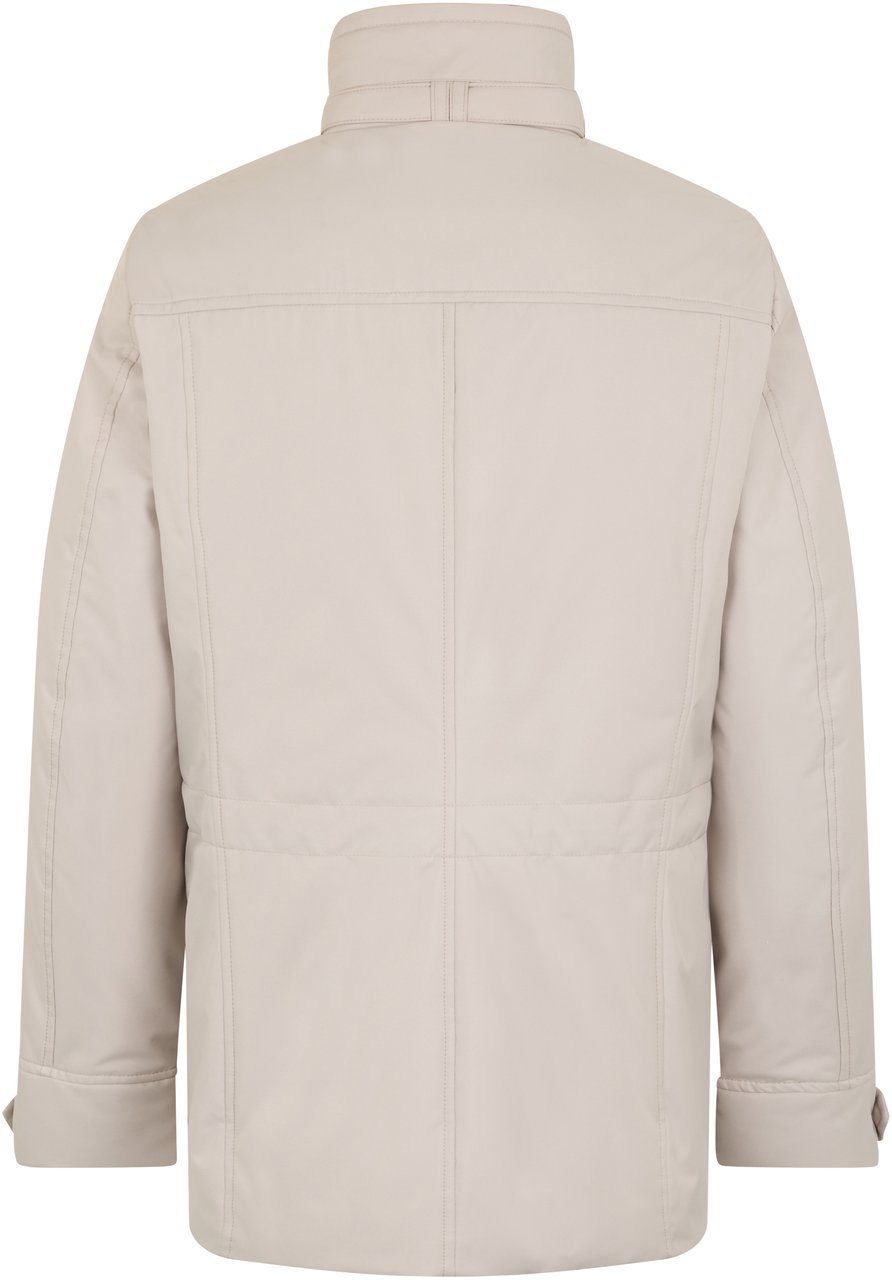 Moorer Sand-colored winter coat with double-breasted elegant. Neutraal