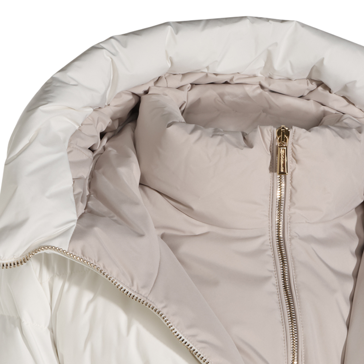 Moorer Puffer Coat with High Collar and Gold-tone Hardware Wit