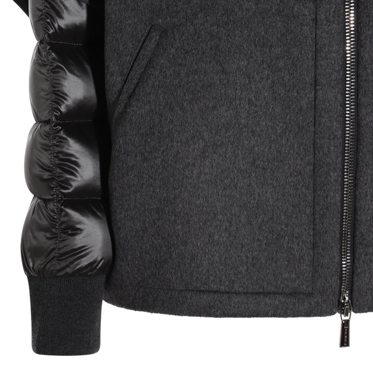 Moorer Wool-Textured Coat with Quilted Sleeves and Plush Fur Hood Zwart