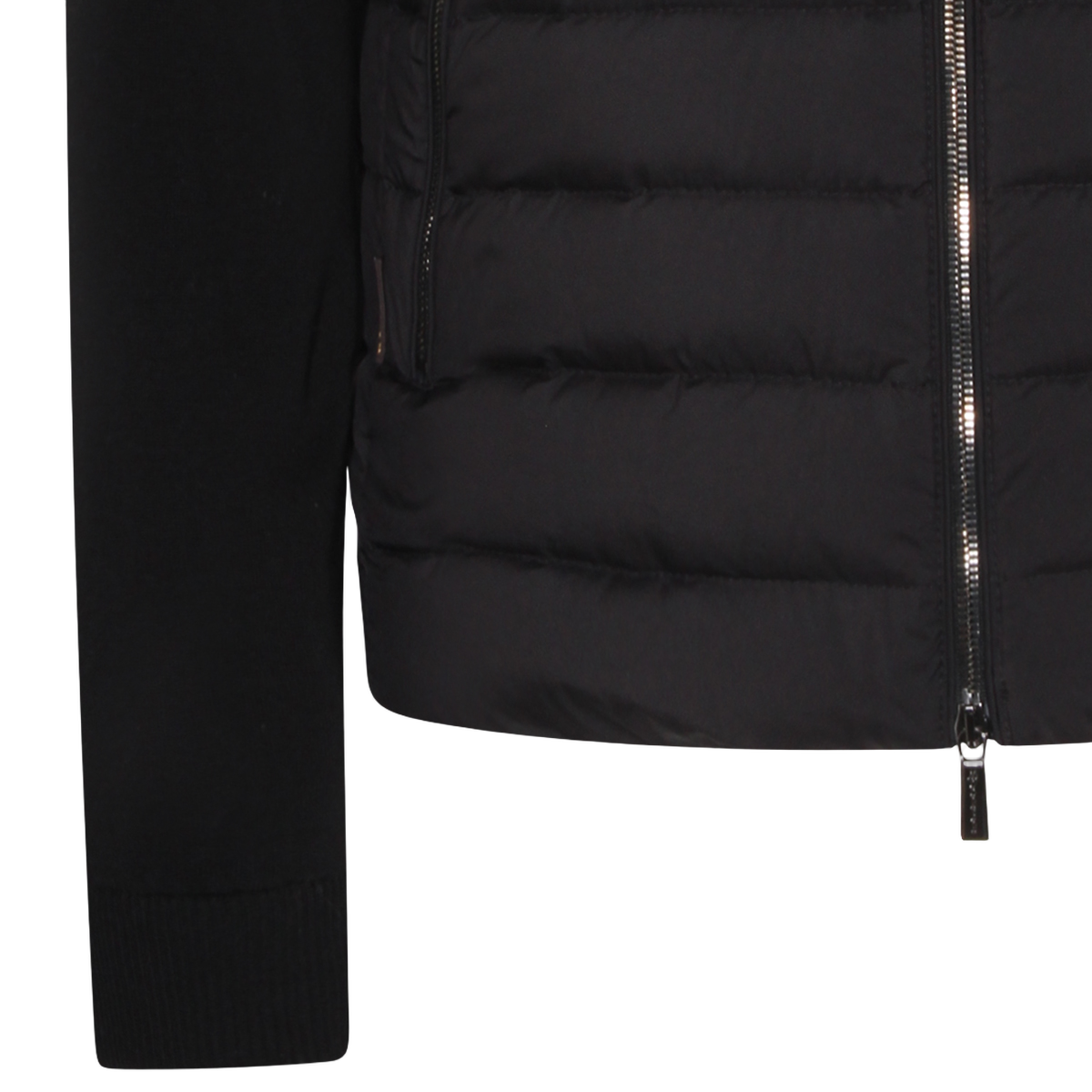 Moorer Tailored Black Coat with Structured Silhouette Zwart