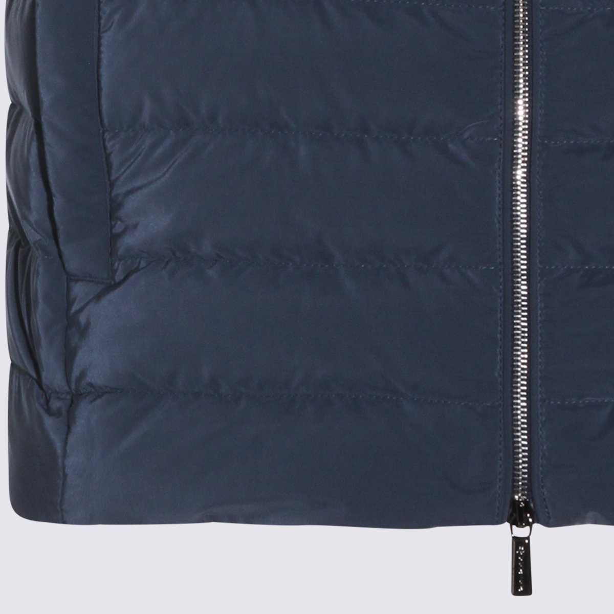 Moorer Structured Denim Coat with Classic Design and Button Closures Blauw