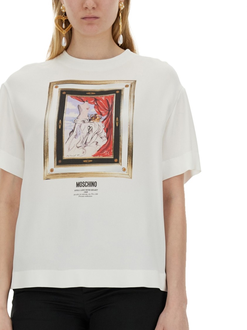 Moschino Artistic Print Satin T-Shirt Wit