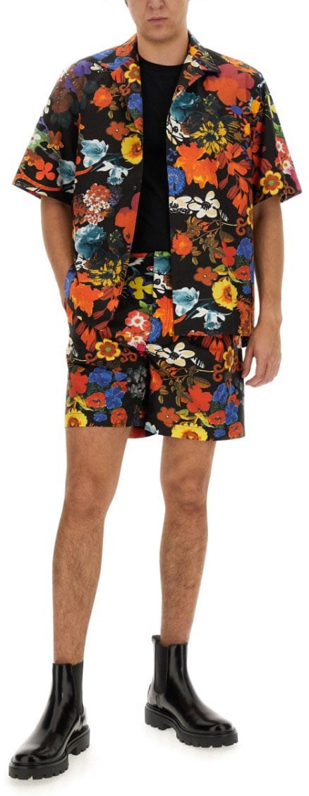 Moschino Classic Fit Bermuda Shorts Divers