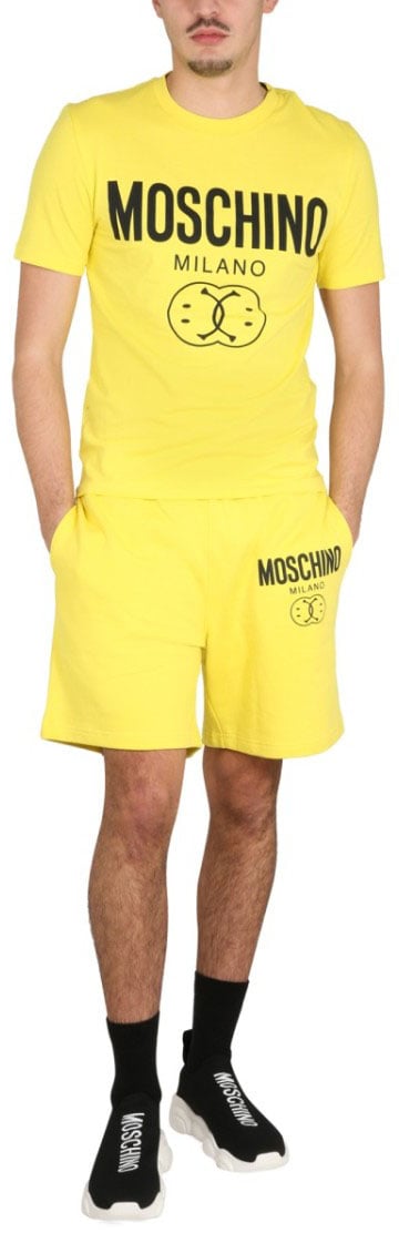 Moschino Yellow Bermuda Shorts Geel