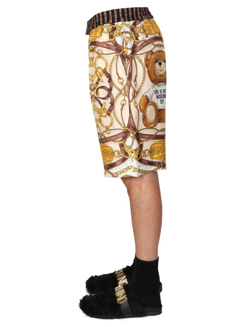 Moschino "Teddy" Bermuda Shorts Neutraal