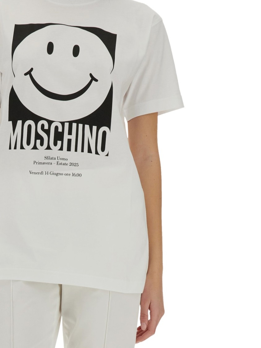 Moschino Graphic Print Cotton T-Shirt With Crew Neckline Wit