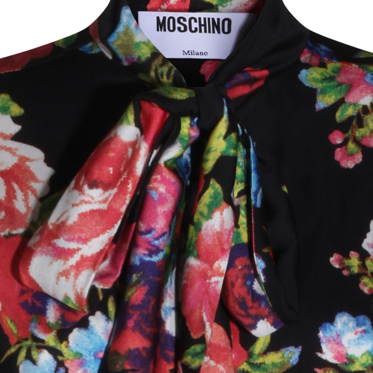Moschino Tailored Black Shirt with Button-Down Front Zwart