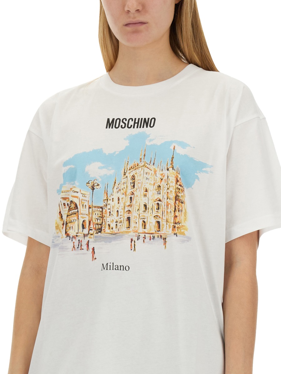 Moschino T-SHIRT WITH LOGO Wit