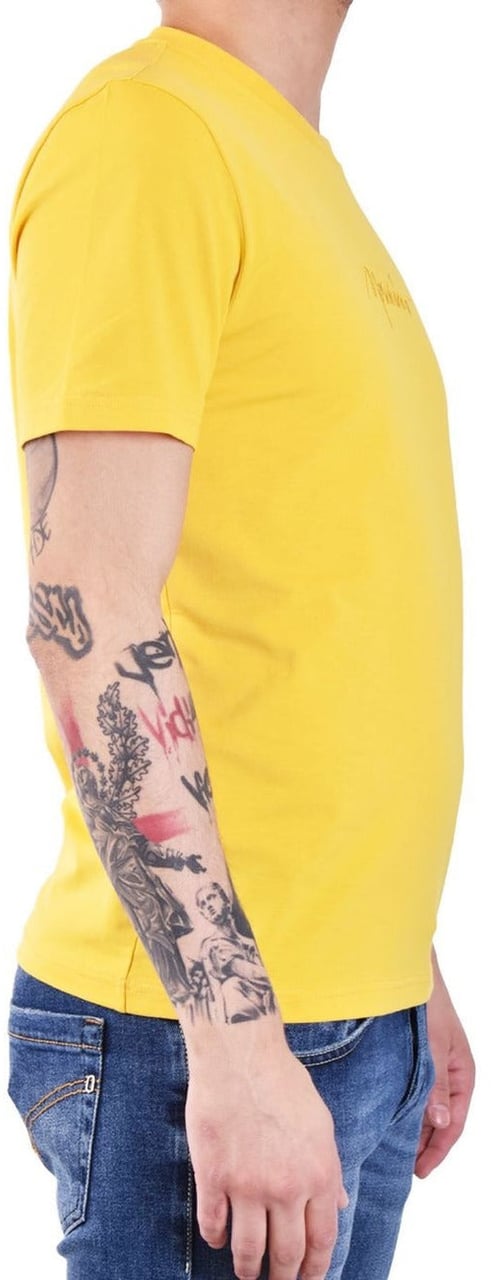 Moschino Men T-Shirt Geel