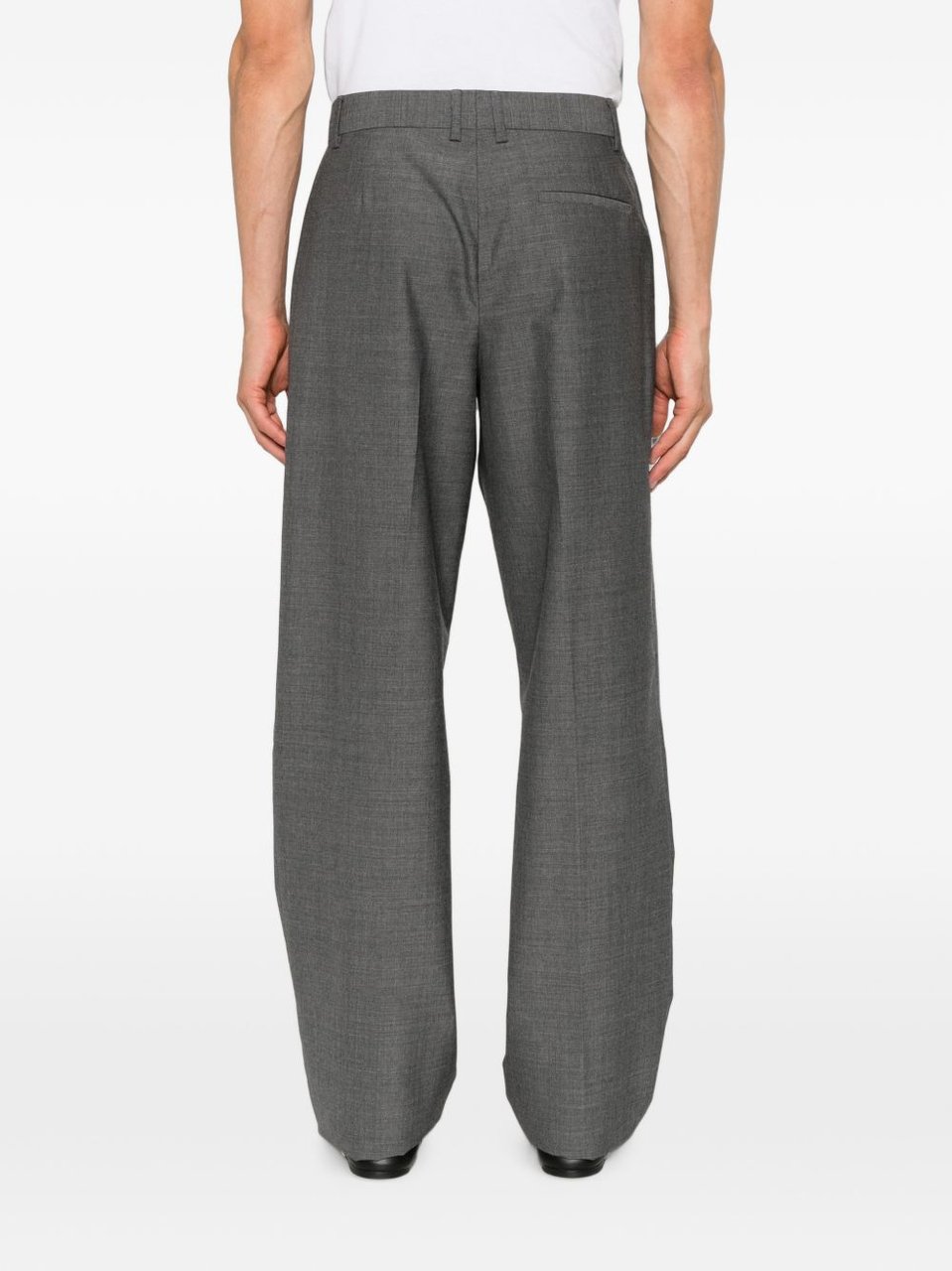 Moschino Silk-Nylon Blend Straight-Leg Trousers with Subtle Crease Grijs