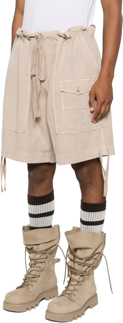 Moschino Straight-Leg Tailored shorts with Minimalist Design Neutraal