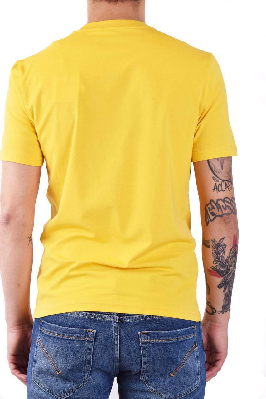 Moschino T-shirts Yellow Geel