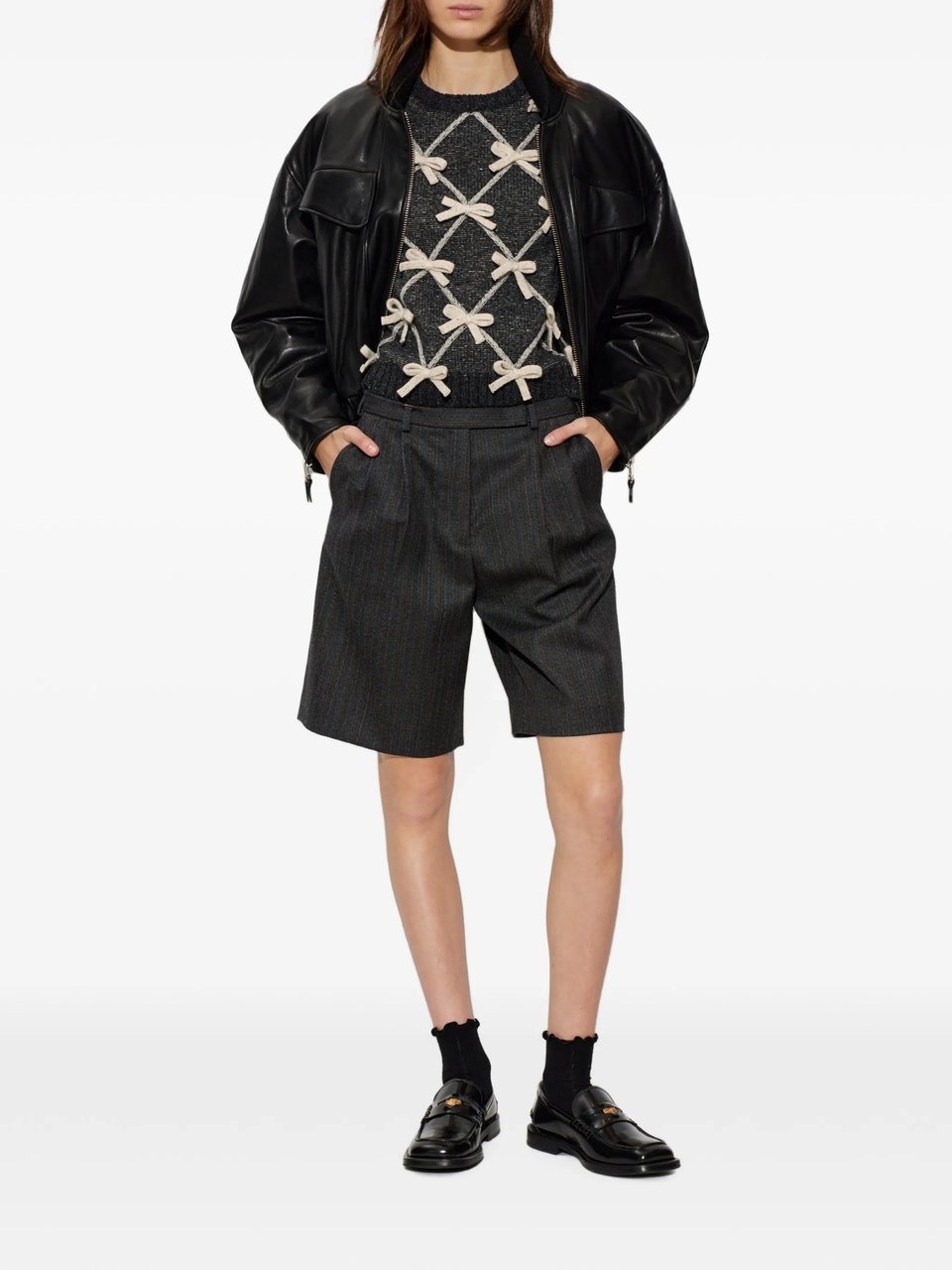 Moschino Textured Knit Sweater with Cream Bow Design Grijs